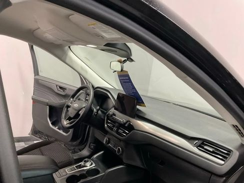 Used 2023 Ford Escape Active AWD/4WD image 25