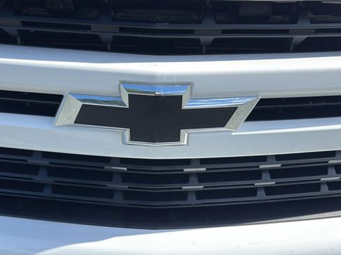 Used 2022 Chevrolet Silverado 1500 RST w/ Rally Edition AWD/4WD image 10