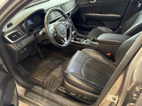 Used 2018 Kia Optima EX w/ Technology Package image 10
