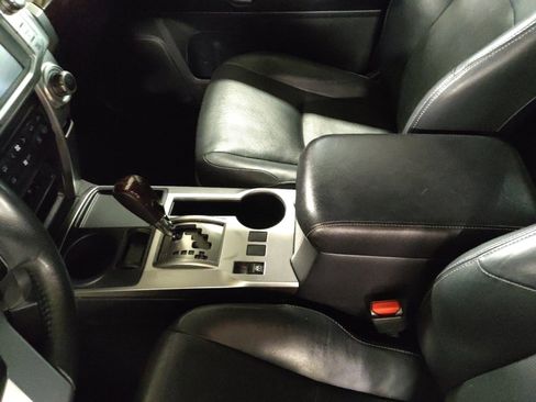 Used 2016 Toyota 4Runner Limited image 26