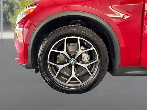Used 2019 Alfa Romeo Stelvio Ti AWD/4WD image 21