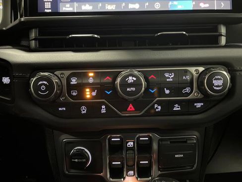 New 2026 Jeep Wrangler Sahara image 18