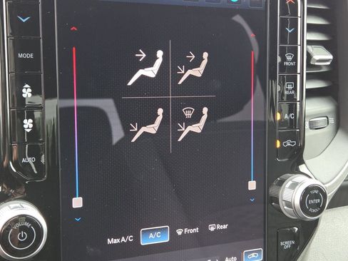 Used 2025 RAM 2500 Tradesman AWD/4WD image 21