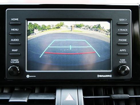 Used 2020 Toyota RAV4 XLE w/ Carpet Mat Package AWD/4WD image 26