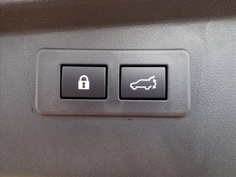 New 2025 Subaru Outback Premium image 9