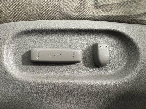 Used 2010 Honda Odyssey EX image 30