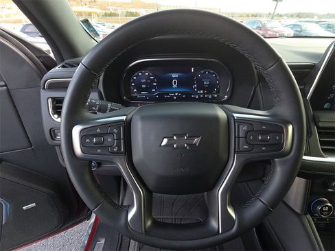 Used 2024 Chevrolet Tahoe Z71 w/ Luxury Package image 17