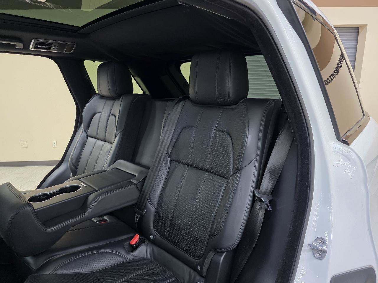 Used 2015 Land Rover Range Rover Sport HSE AWD/4WD image 27