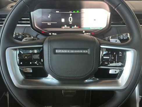 New 2026 Land Rover Range Rover Long Wheelbase SE AWD/4WD image 10