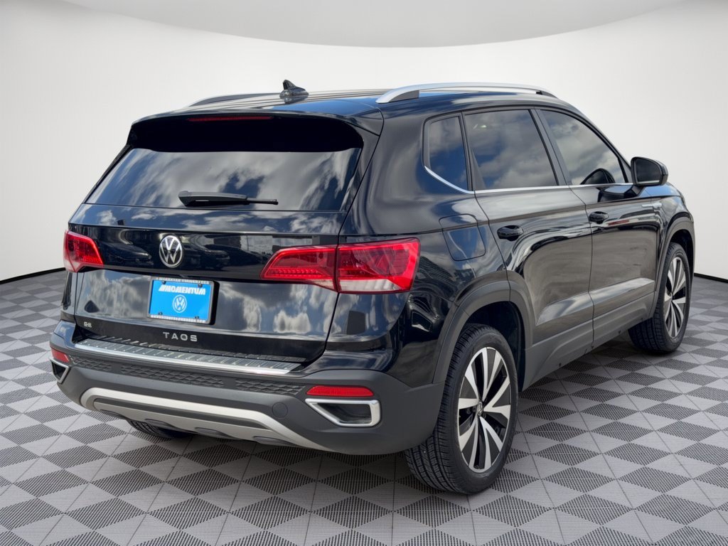 Used 2022 Volkswagen Taos SE FWD image 9