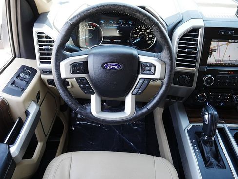 Used 2015 Ford F150 Lariat AWD/4WD image 18