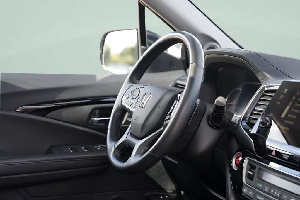 Used 2022 Honda Pilot Elite image 13