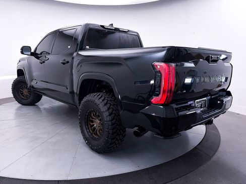 Used 2024 Toyota Tundra Platinum AWD/4WD image 3