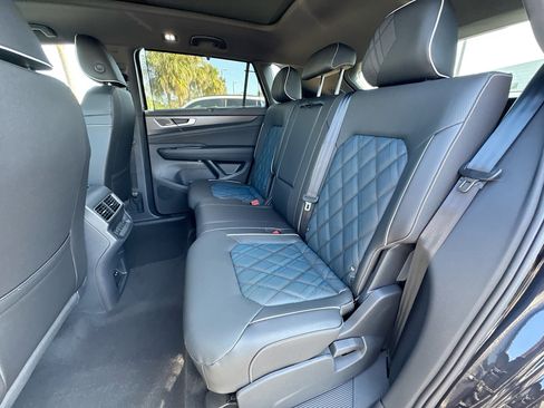 New 2025 Volkswagen Atlas Cross Sport SEL Premium R-Line image 17