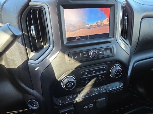 Used 2024 Chevrolet Silverado 2500 W/T w/ WT Convenience Package image 16