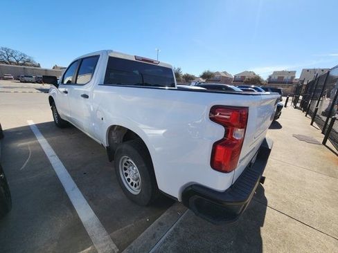 Used 2022 Chevrolet Silverado 1500 W/T w/ WT Value Package image 4