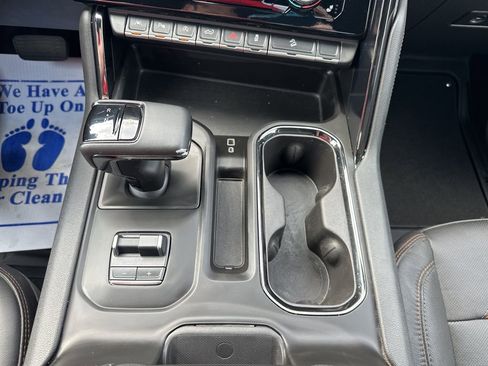 Used 2023 GMC Sierra 1500 AT4 w/ Technology Package image 23