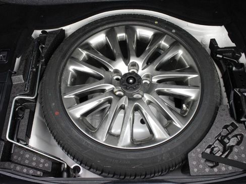 Used 2016 Lexus LS 460 w/ Comfort Package image 76