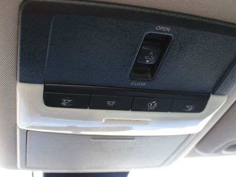 Used 2022 Nissan Altima 2.5 SR w/ Midnight Edition Package image 48