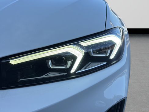 Used 2023 BMW 330i Sedan w/ Driving Assistance Package RWD image 28