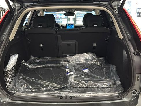 New 2026 Volvo XC60 T8 Plus w/ Climate Package AWD/4WD image 29
