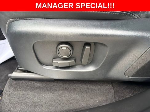 Used 2019 Land Rover Range Rover Sport Supercharged AWD/4WD image 21