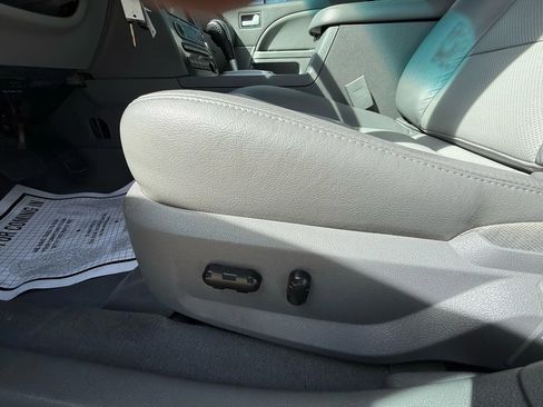 Used 2006 Mercury Montego Premier image 20