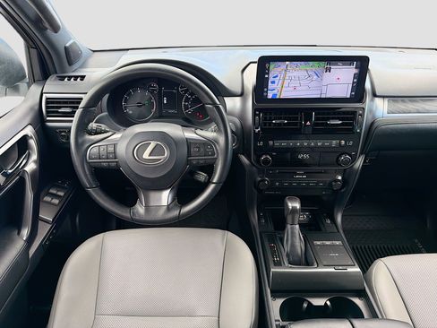 Used 2023 Lexus GX 460 w/ Black Line Special Edition image 16