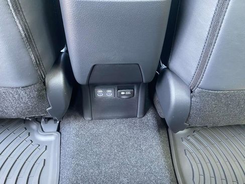 New 2026 Toyota Prius Plug-In Hybrid FWD image 14