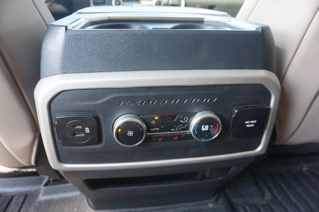 Used 2023 Ford Expedition Max Limited RWD image 16