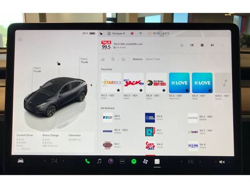 Used 2024 Tesla Model Y Long Range image 29