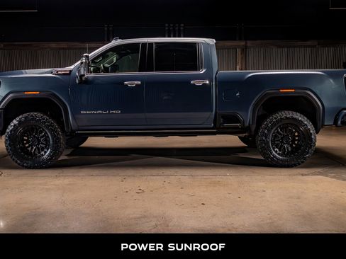 Used 2025 GMC Sierra 2500 Denali w/ Denali Reserve Package AWD/4WD image 6