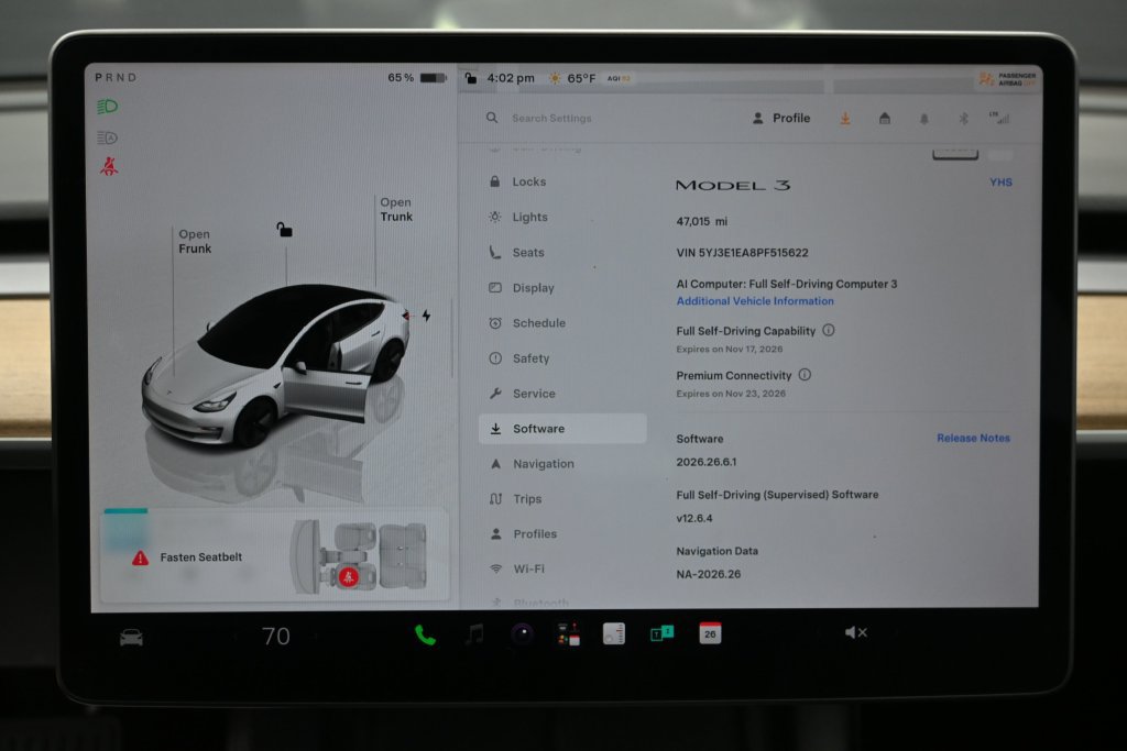 Used 2023 Tesla Model 3 Standard Range RWD image 25