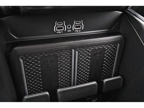 Used 2025 RAM 2500 Laramie image 23