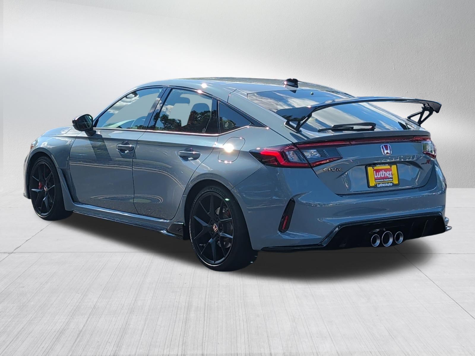Used 2024 Honda Civic Type R image 6