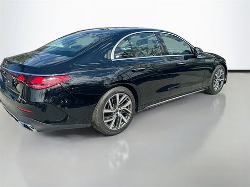Certified 2025 Mercedes-Benz E 350 Sedan image 5
