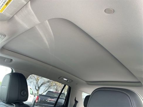 New 2026 GMC Terrain Denali w/ LPO, Floor Liner Package image 22