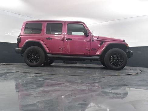 Used 2021 Jeep Wrangler Unlimited Sahara image 41