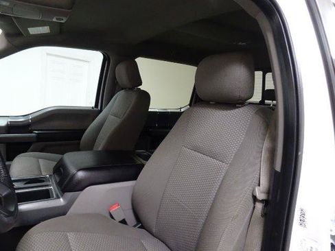 Used 2018 Ford F150 XLT w/ Equipment Group 302A Luxury AWD/4WD image 26