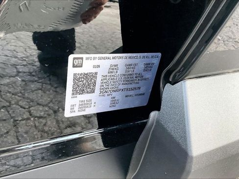 New 2026 Chevrolet Equinox EV LT FWD image 8