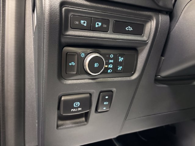 Used 2022 Ford F150 Platinum w/ Equipment Group 701A High AWD/4WD image 36