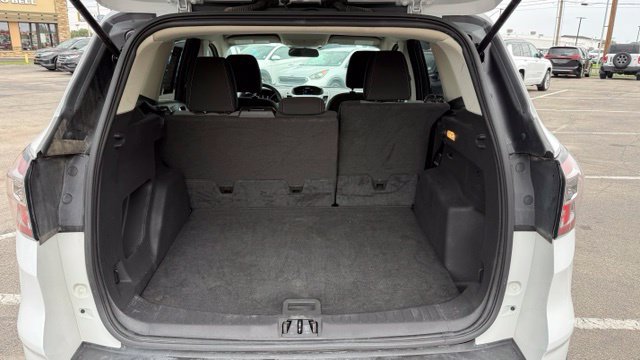 Used 2017 Ford Escape SE AWD/4WD image 10