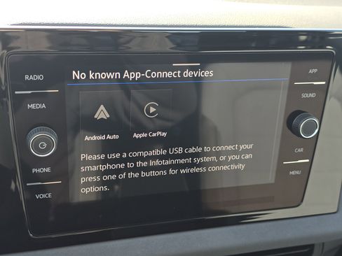 New 2026 Volkswagen Jetta SE image 10