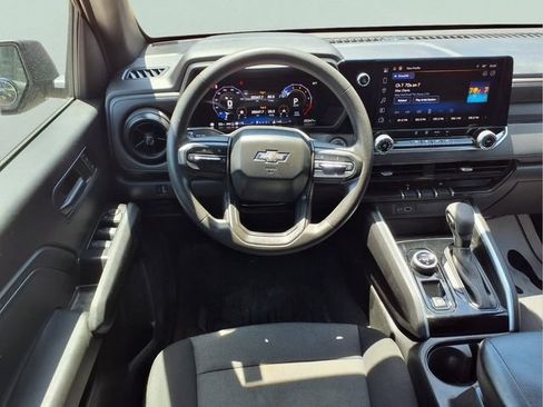 Used 2024 Chevrolet Colorado Trail Boss w/ Advanced Trailering Package AWD/4WD image 15