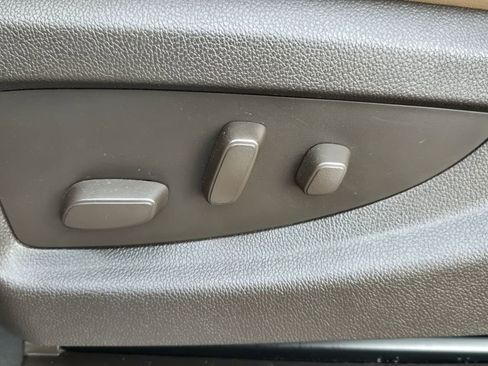 Used 2018 GMC Sierra 2500 Denali w/ Duramax Plus Package image 10