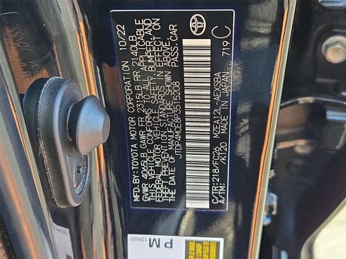 Used 2023 Toyota Corolla SE w/ SE Premium Package FWD image 26