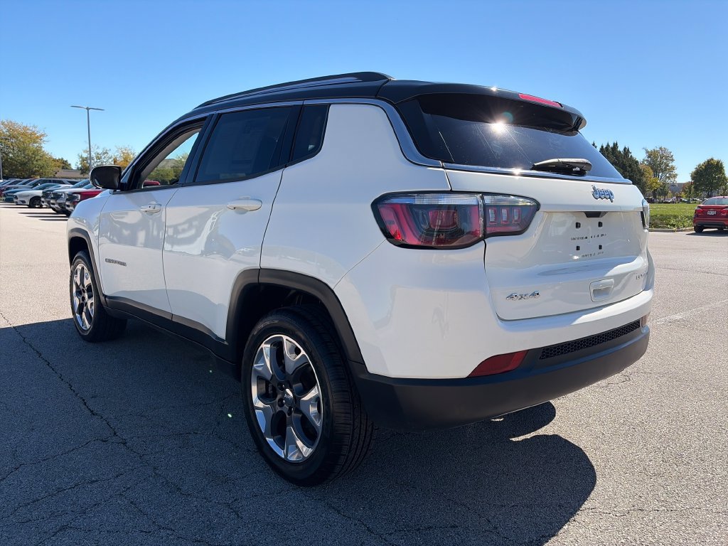 Used 2019 Jeep Compass Limited AWD/4WD image 5