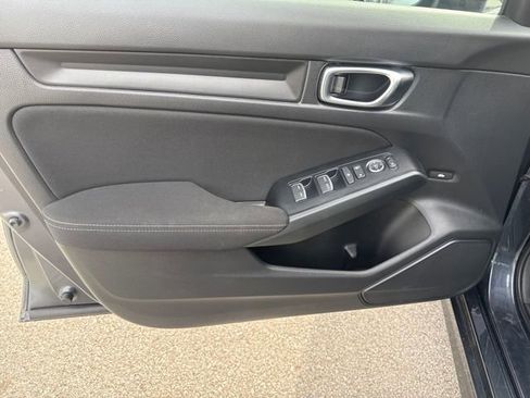 Certified 2025 Honda Civic Sport image 9