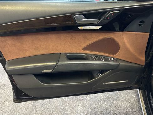 Used 2014 Audi A8 L 3.0T image 12