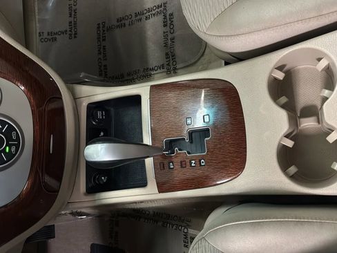 Used 2007 Hyundai Santa Fe SE FWD image 11